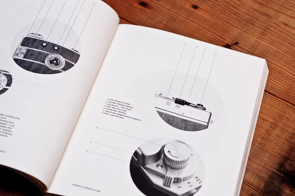 ANALOGUE PHOTOGRAPHY - REFERENCE MANUAL FOR SHOOTING FILM