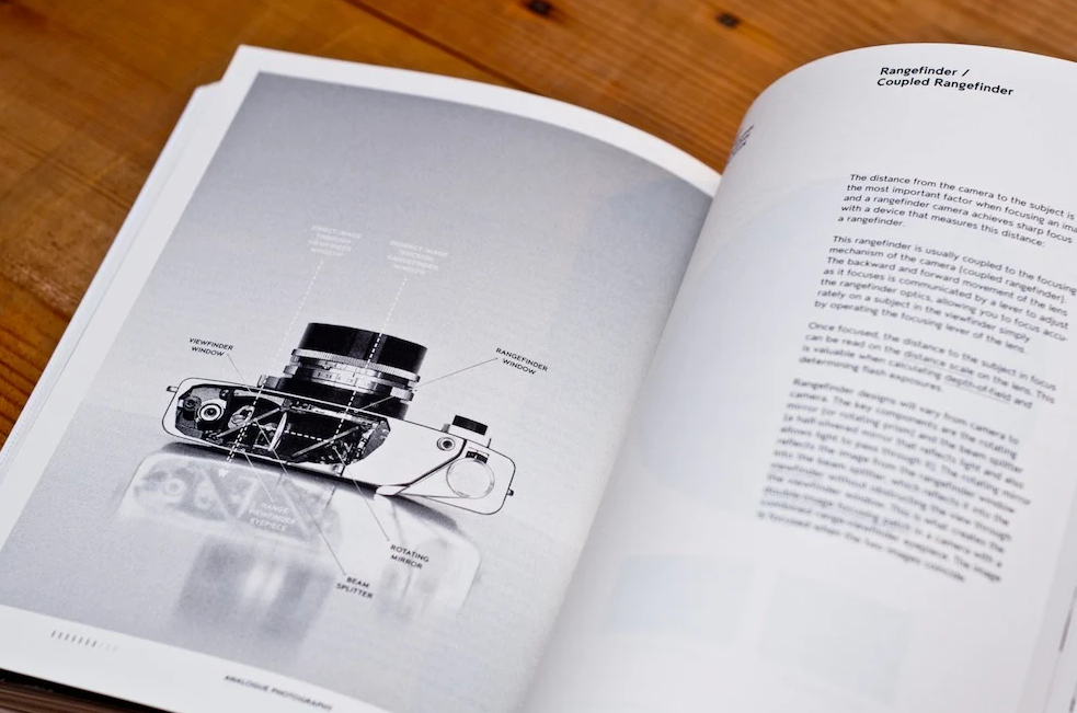 ANALOGUE PHOTOGRAPHY - REFERENCE MANUAL FOR SHOOTING FILM