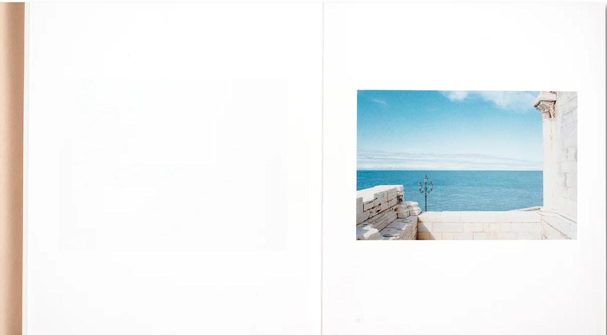 LUIGI GHIRRI | PUGLIA. TRA ALBE E TRAMONTI